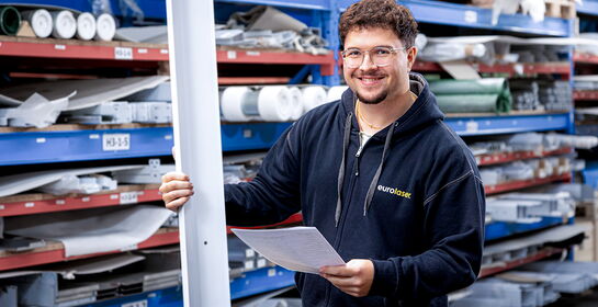Ausbildung zur Fachkraft für Lagerlogistik (m/w/d) bei eurolaser in Lüneburg bei Hamburg – Einblicke in Warenannahme, Lagerorganisation, Kommissionierung und Versand im Maschinenbau