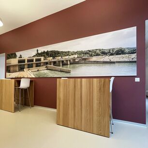 Marco de aluminio montado en la pared con textil impreso de alta calidad – decoración mural moderna para interiores con imagen intercambiable