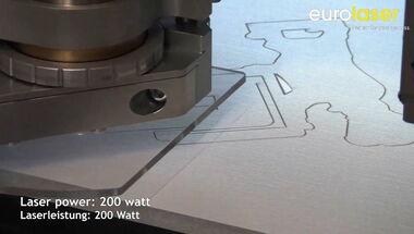 Miniatura del vídeo sobre el corte láser de paneles ligeros SMART-X® de poliestireno de 3A Composites para expositores