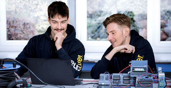 Ausbildung zum Mechatroniker (m/w/d) bei eurolaser in Lüneburg bei Hamburg – Arbeit an modernen CO₂-Laserschneidmaschinen sowie Einblicke in Montage, Elektronik und Maschinenbau