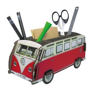 Portalápices de MDF cortado por láser con diseño de furgoneta VW clásica, fabricado con precisión mediante una máquina de corte láser CO₂ de eurolaser